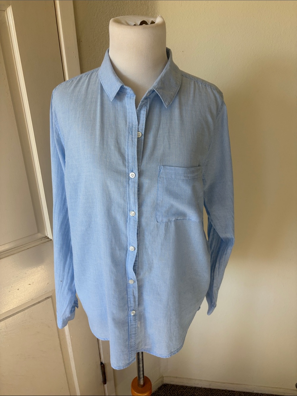 Light Blue striped Button-Down Shirt - Classic Casual